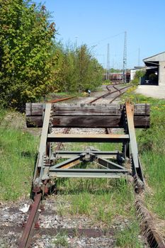 dead end of a railroad with buffer