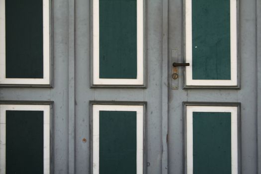 entrance with door handle of an old ware house