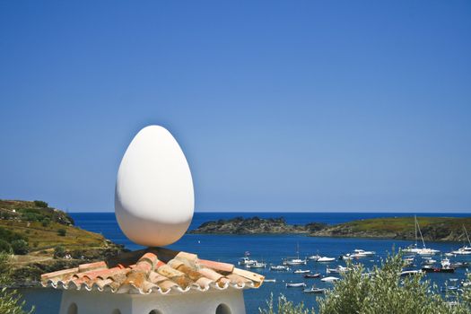 Statue of the egg in salvadore Dali's house