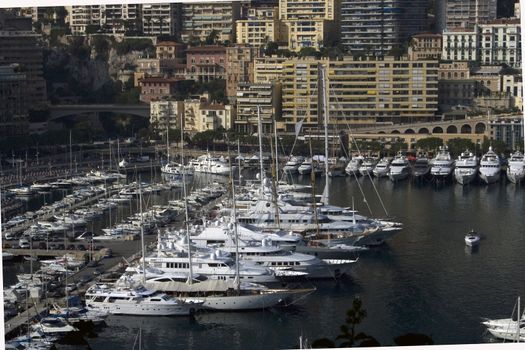 Large amount of cutters in the bay of Monaco
