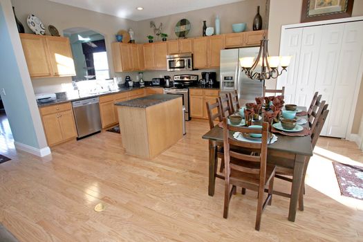 A Kitchen and Breakfast Area in a Florida Home