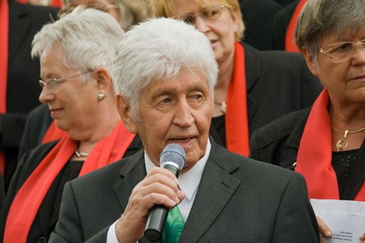 ROSSDORF, GERMANY – APRIL 30: Gotthilf Fischer sings on the occasion of a wedding on April 30, 2011 in Rossdorf, Germany