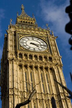 Big Ben set against a beautiful blue sky.