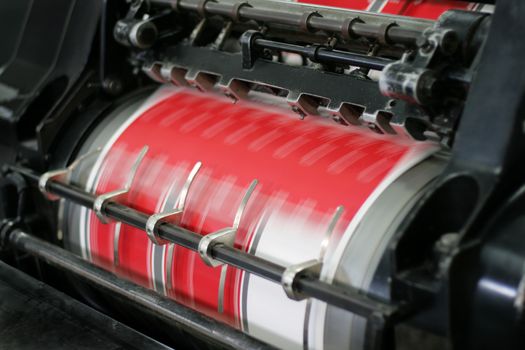 Polygraphic process in a modern printing house