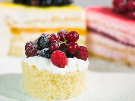 Pastry Bizet with berries and fruits