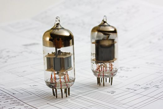 Radio components laid out on the electronic circuit