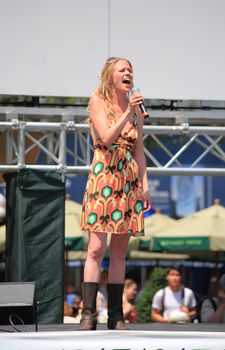 NEW YORK - 17: Lauren Kennedy Performed in the Pure Country - The Broadway at Bryant Park in NYC - a free public event on July 17, 2008  