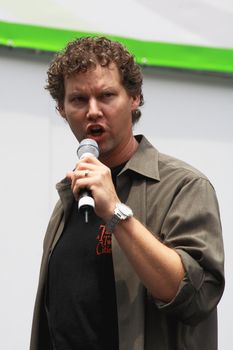 NEW YORK - JULY 31: Actor Kevin Earley performed A Tale of Two Cities at The Broadway in Bryant Park in NYC - a free public event on July 31, 2008  