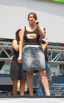 NEW YORK - JULY 31: Actress Sara Wordsworth and cast performed In Transit at The Broadway in Bryant Park in NYC - a free public event on July 31, 2008  