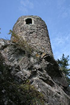 Ruine der Burg Bosselstein in Idar Oberstein,Deutschland	
Ruins of Castle Bosselstein in Idar Oberstein, Germany