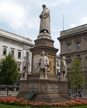 statue  in Piazza del Duomo, Milan city centre, Italy 
 