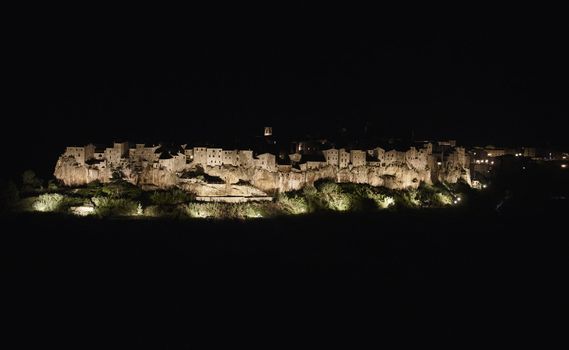 ITALY, Tuscany, Pitigliano by night