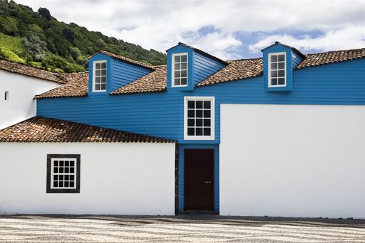 House with traditional lofts, Azores