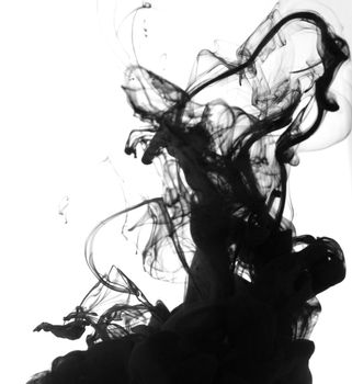 Smoke liquid ink in water