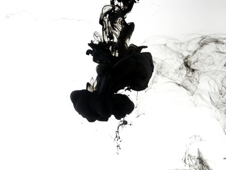 Smoke liquid ink in water