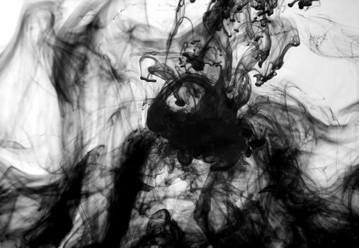 Smoke liquid ink in water