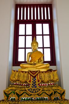 Buddha statue