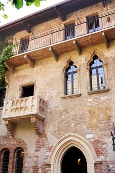 details Romeo and Juliet balcony in Verona, Italy