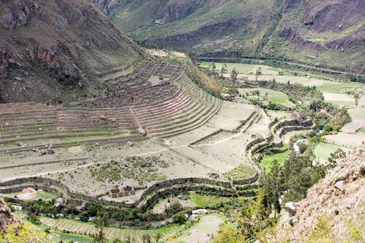 Capaq Nan trail, which leads from the village of Ollantaytambo to Machu Picchu, the so-called "Lost City of the Incas". There are many well-preserved ruins along the way, and hundreds of thousands of tourists from around the world make the three- or four-day trek each year, accompanied by guides.