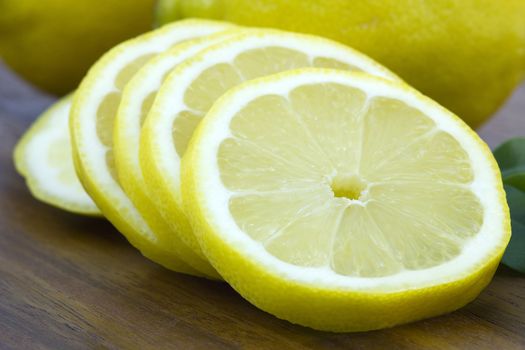 slices of lemon