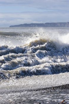 Splashing waves at Haumoana Beach