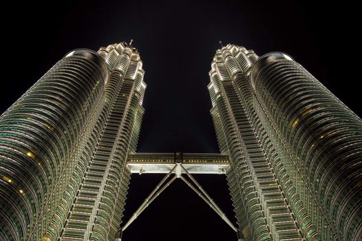 Night views of Landmark Petronas Twins Towers, Kuala Lumpur, Malaysia 