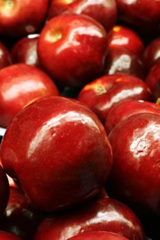 Red apples in grocery store