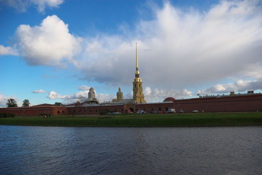 photo to fortresses protecting city from hold up enemy