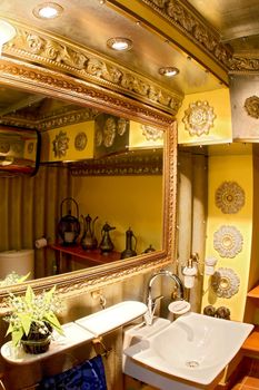 luxory bathroom with a mirror