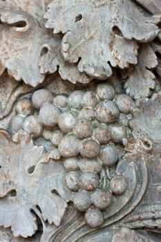 We see Gray granite grapes, part of the wall