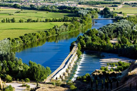 Roman bridge, Toro, Zamora Province, Castile and Leon, Spain