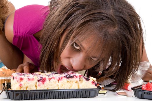Pretty black woman attacking the cake completely out of control