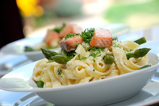 Smoked salmon pasta