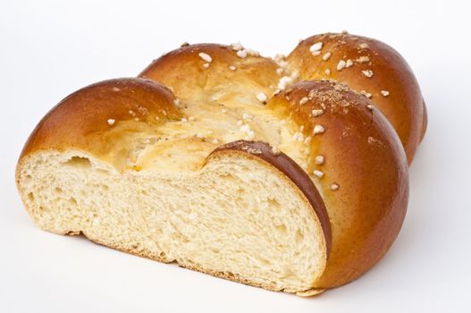 braided yeast bun