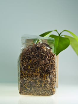 lotus tea dry in the bag