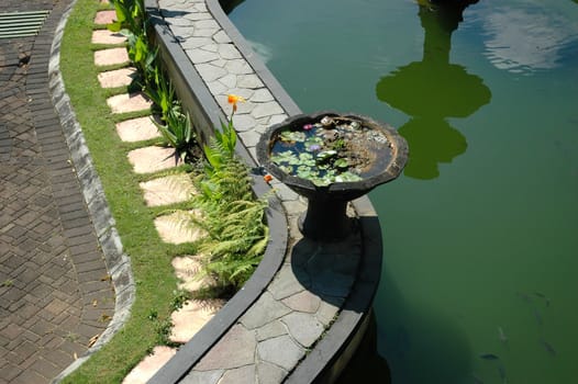fountain that build and designed for exterior home decoration
