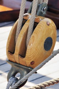 Sailing block with rope of an old sailboat
