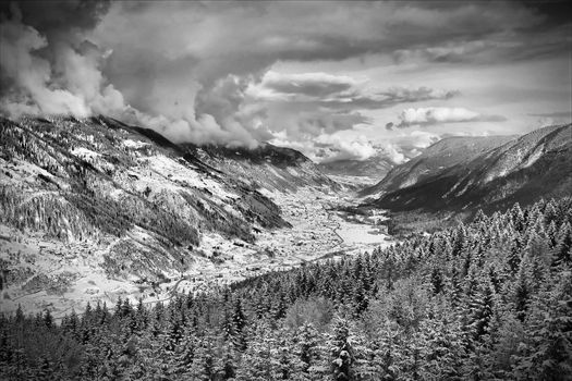 winter landscape - photo taken in italian dolomites