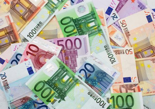 Scattered European Currency of various value