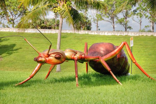 A giant ant near the airport of West Palm Beach