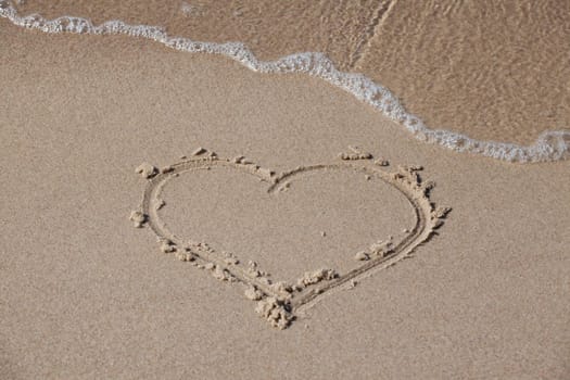 picture of heart on the coast of Baltic sea