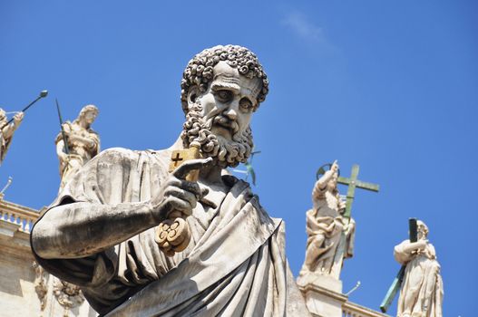 St Peter statue holding heaven's keys