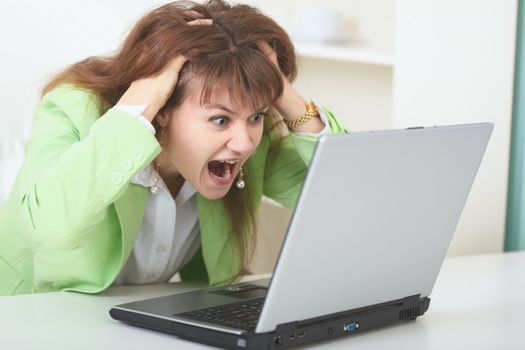 The woman disappointed with intercourse in the Internet