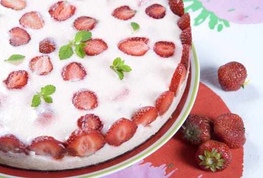 strawberry cream cake with yoghurt  