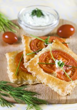 appetizer puff pastry with tomato 