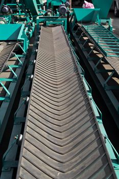 An empty conveyor belt for Agricultural products