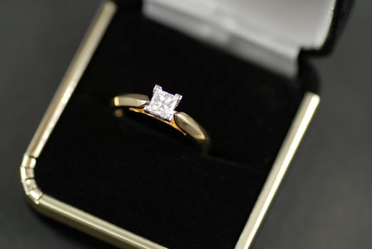 stock picture of a engagement ring with a diamond