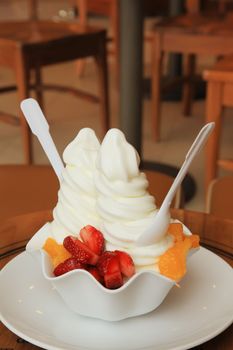 Frozen Yoghurt Ice Cream with Mixed Fruits