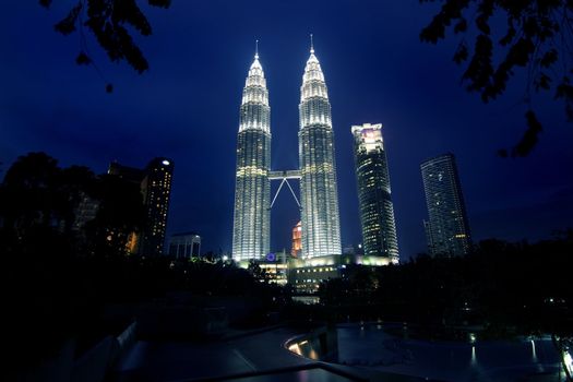 HDR photo of the twin towers in Kuala Lumpur 