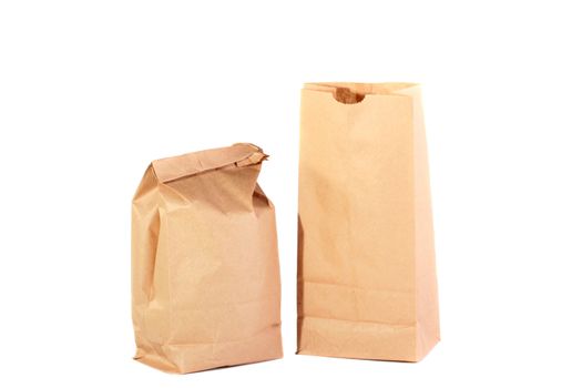 Paper packages for a small dinner which it is possible to take for work, in school or college.